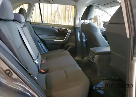 2024 Toyota Rav4 Le z USA, uszkodzony, nr VIN 2T3H1RFV2RW356109